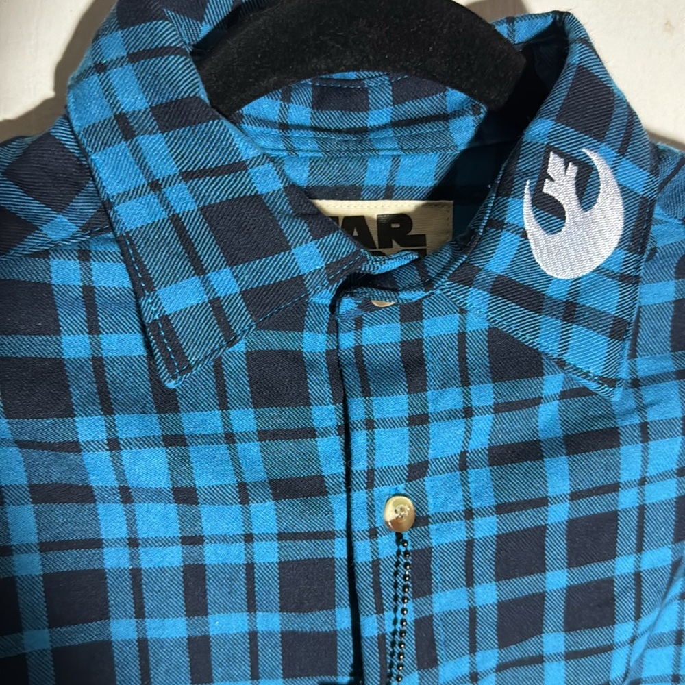 Cakeworthy Star Wars Flannel Unisex Size Small NET - Picture 4 of 9
